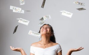 Leia mais sobre o artigo Renda Extra em Casa:15 Ideias Simples para Ganhar Dinheiro