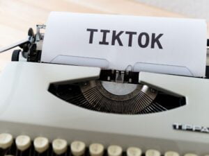 Leia mais sobre o artigo O que é Preciso para Monetizar no Tiktok